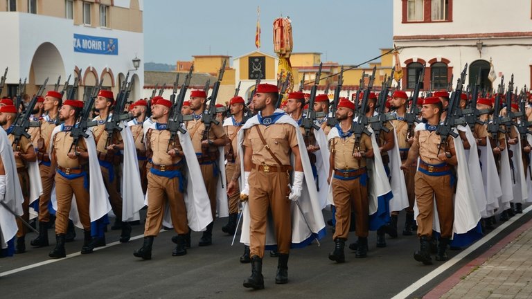Regulares 54 112 aniversario parada militar desfile homenaje
