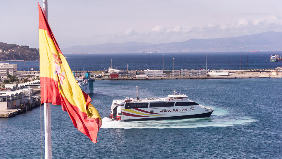 FRS bandera Puerto ferry (1 de 1)
