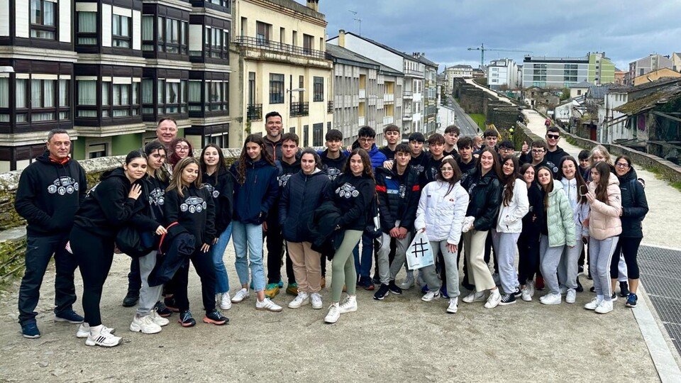 Un grupo de alumnos del Siete Colinas, durante un viaje a Galicia