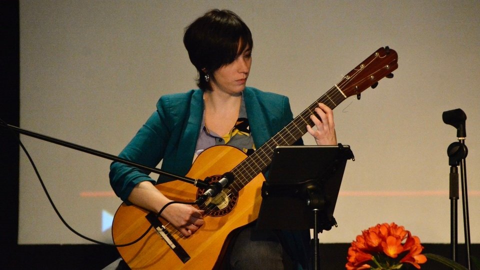 IES Abyla Silvia Nogales recital guitarra música Festival Mediterráneo Entre Cuerdas 2024