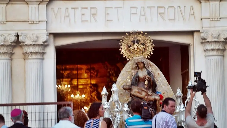 virgen de &aacute;frica