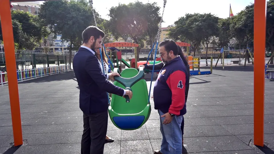 parque infantil casta&ntilde;eda nestor garc&iacute;a