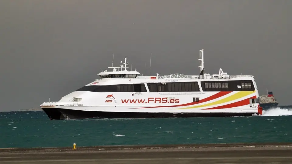 frs barco puerto temporal