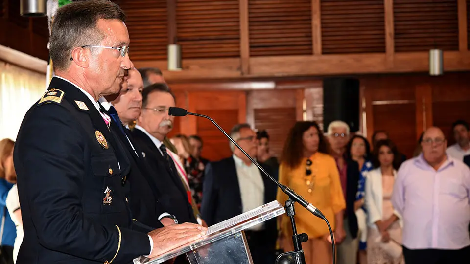 Superintendente Sebasti&aacute;n Vega