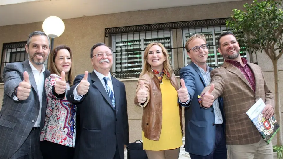 candidatos vivas bravo beltr&aacute;n