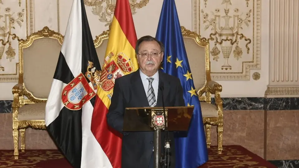 vivas declaraci&oacute;n institucional