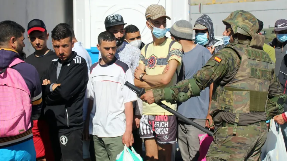militar migrantes