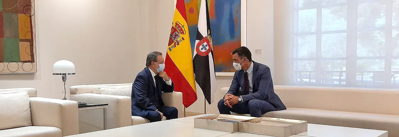 Reuni&oacute;n en LA Moncloa de Pedro S&aacute;nches y Juan Vivas