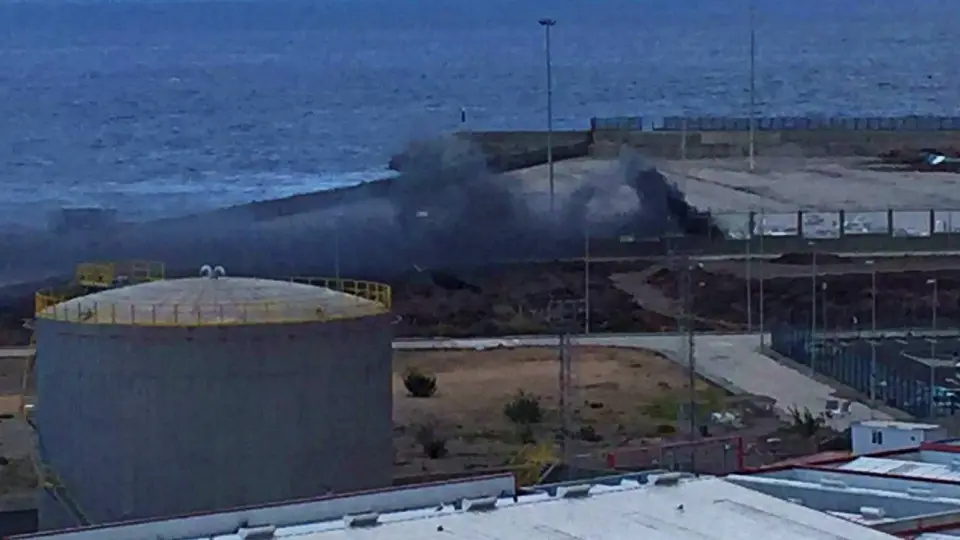 incendio muelle poniente2