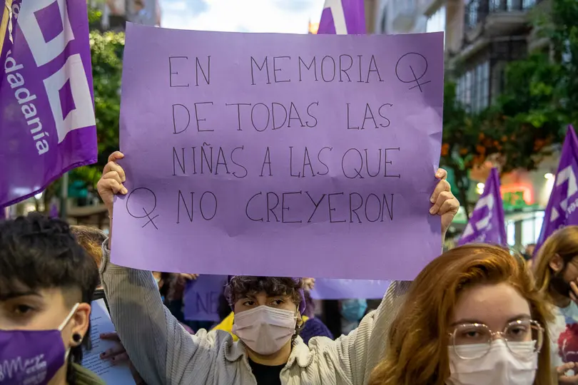 La manifestaci&oacute;n del 8M, en im&aacute;genes-12