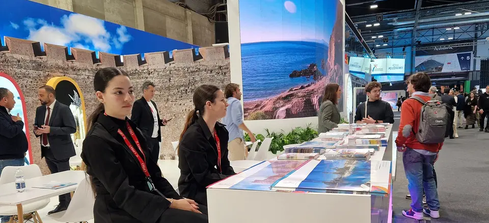 fitur 2024