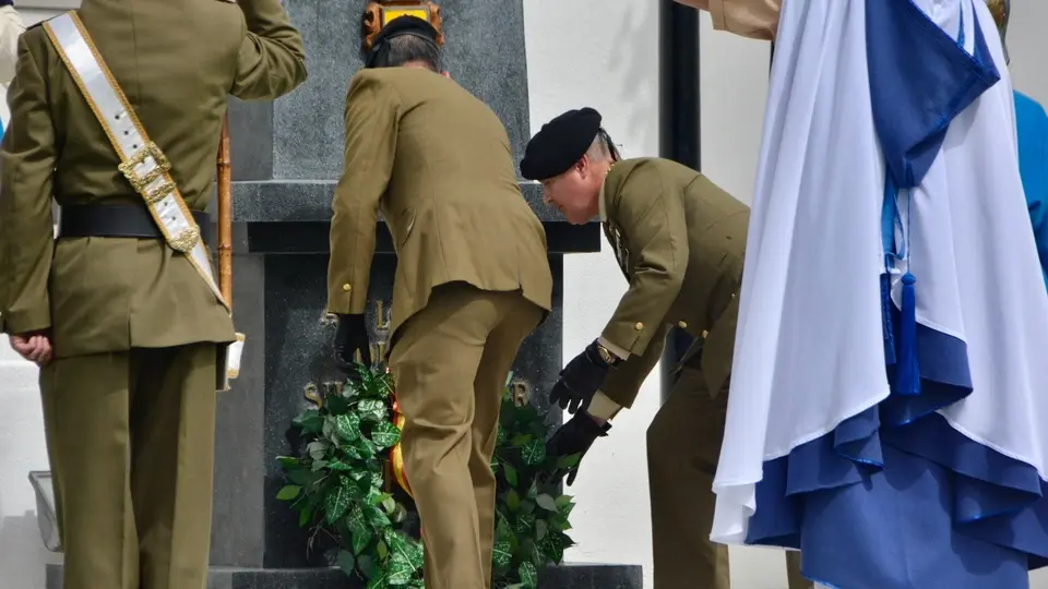 Ej&eacute;rcito militar desfile parada Caballer&iacute;a Montesa aniversario 2024