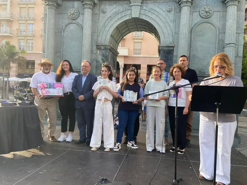 Un momento de la entrega de premios en la Feria del Libro.