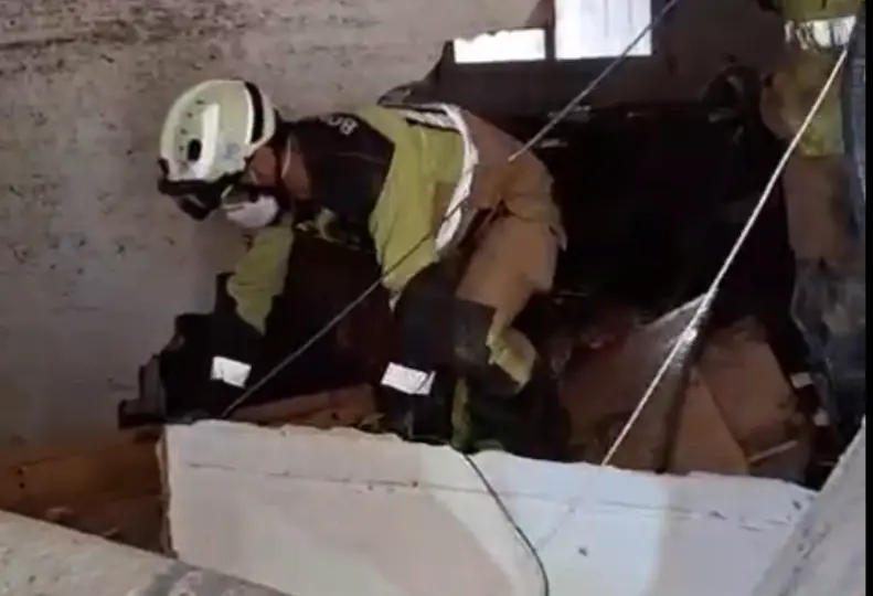 Bomberos de Ceuta trabajan en un pueblo de Valencia afectado por la DANA7