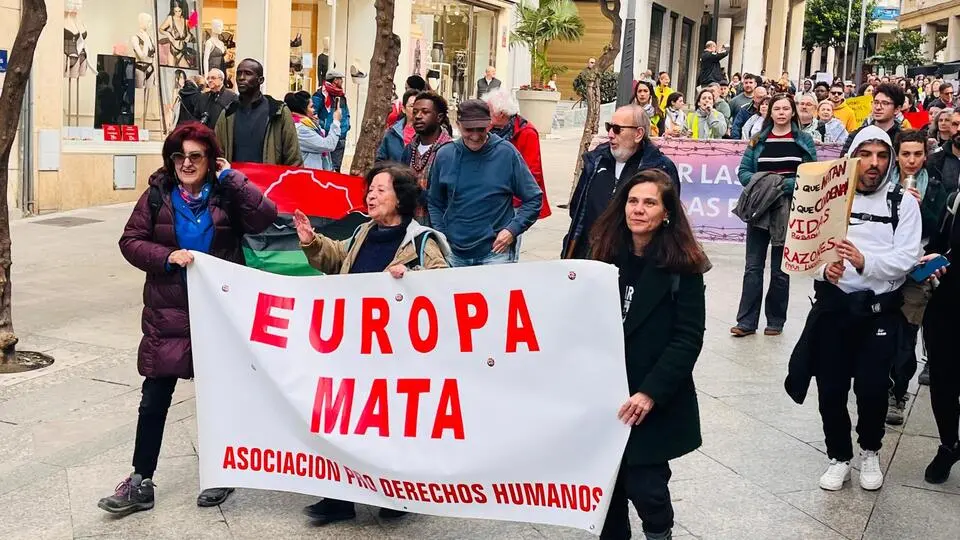 Marcha por la dignidad 2025.20