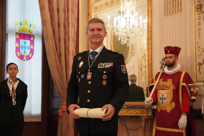 Acto de entrega de la Medalla de Oro de la Ciudad a la Polic&iacute;a Nacional.