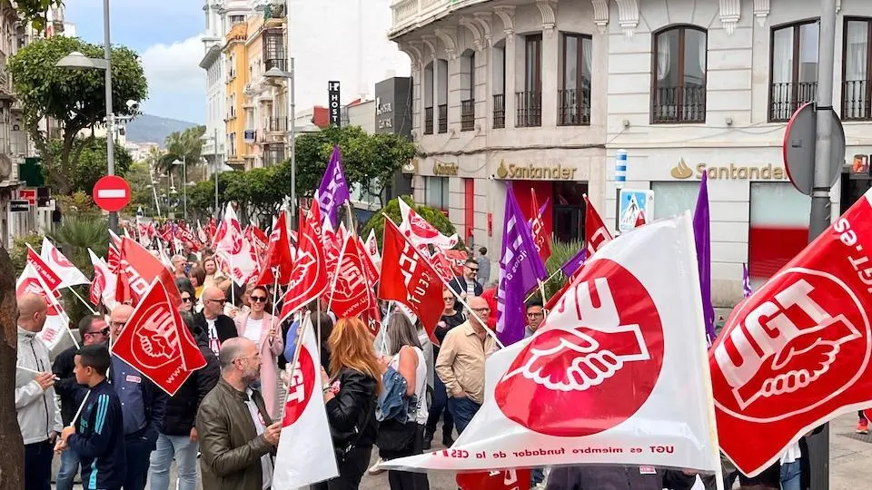 Manifestación del 1 de Mayo convocada por los sindicatos UGT y CCOO19