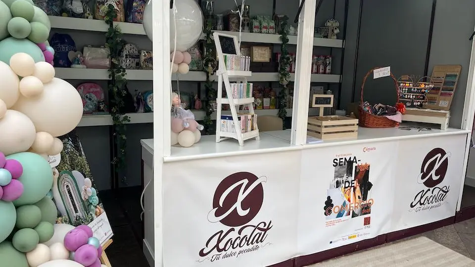 Mercado con encanto de la Semana del Comercio. 14