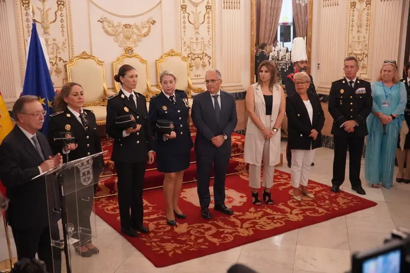 Cincuenta aniversario de la incorporaci&oacute;n de la mujer a la Polic&iacute;a Local de Ceuta (18)