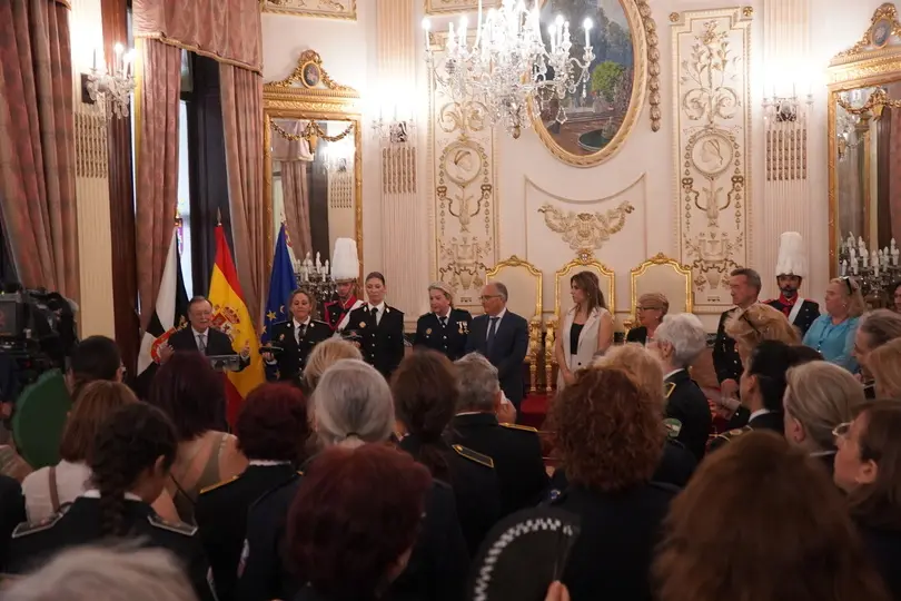 Cincuenta aniversario de la incorporaci&oacute;n de la mujer a la Polic&iacute;a Local de Ceuta (19)