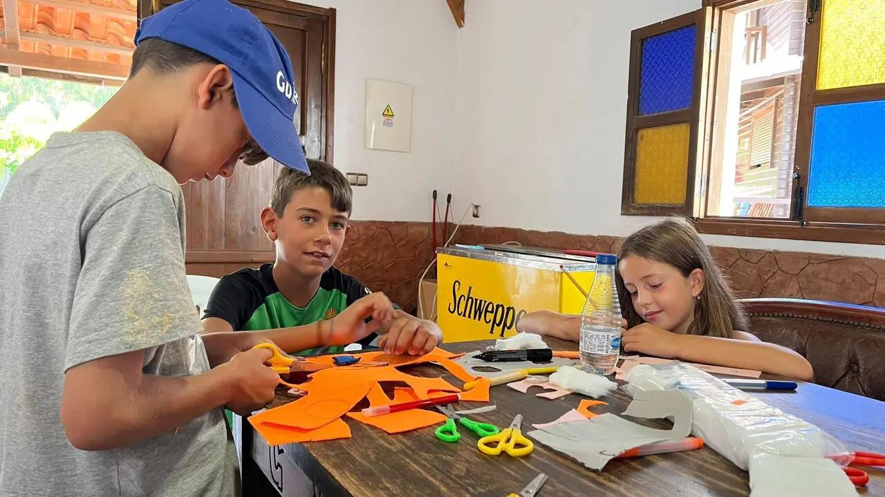 Campamento de verano en el complejo Miguel de Luque. 7