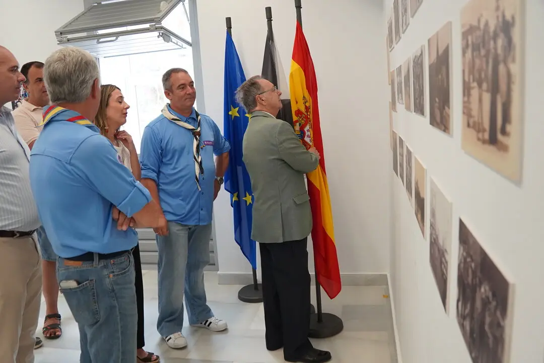 Los scouts celebran sus 110 a&ntilde;os de escultismo en la ciudad con una exposici&oacute;n fotogr&aacute;fica en la Estaci&oacute;n del Ferrocarril (10)
