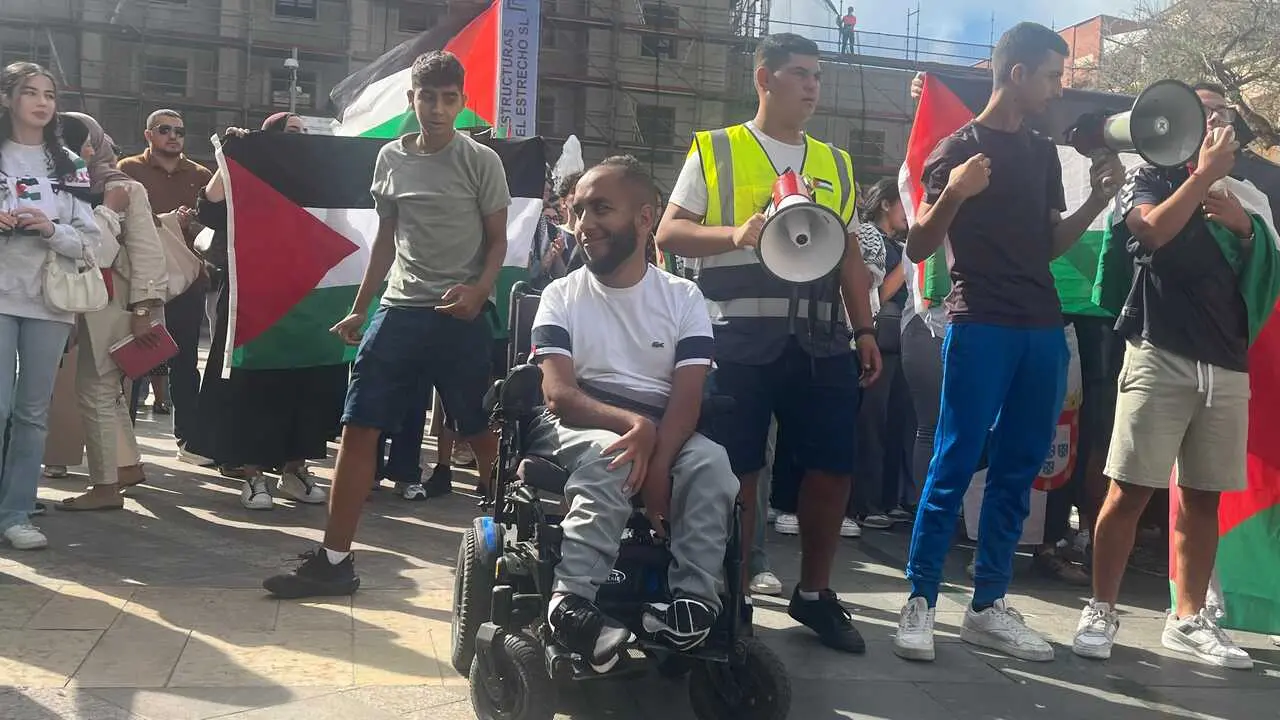 Manifestación estudiantil por Palestina.15