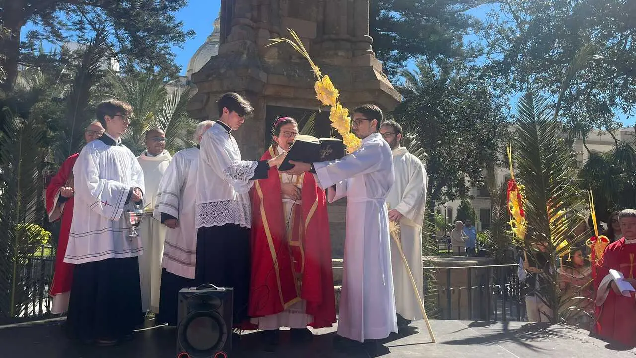 Bendición de las palmas en el Domingo de Ramos.6