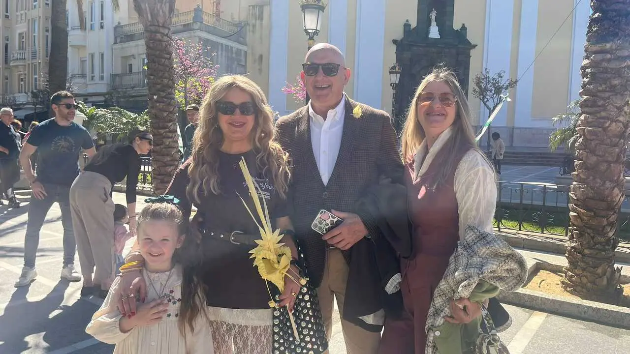 Bendición de las palmas en el Domingo de Ramos.28