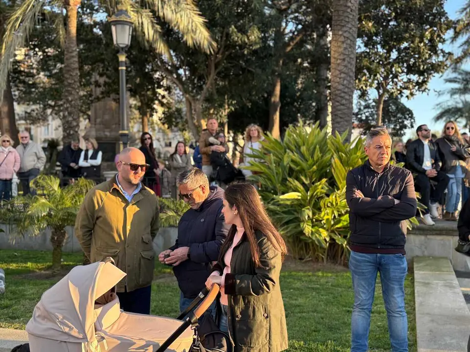 Procesi&oacute;n del Cristo de la Vera Cruz y Nuestra Se&ntilde;ora del Desamparo en la Semana Santa 2026 (3)