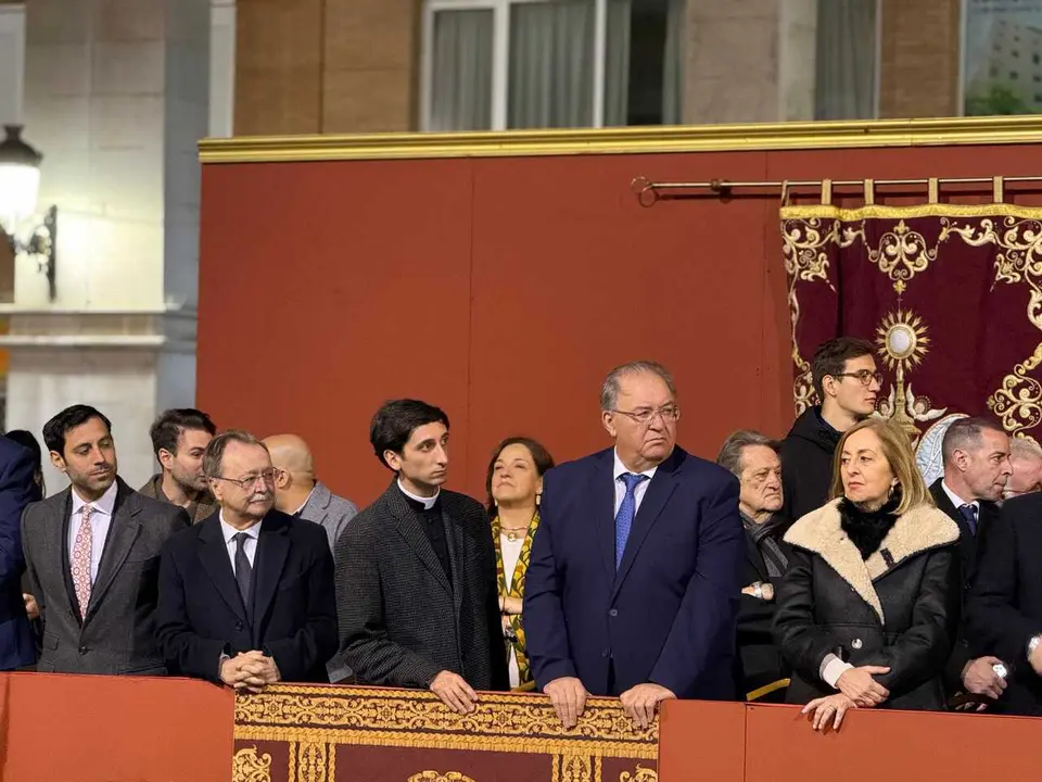 Procesi&oacute;n del Cristo de la Vera Cruz y Nuestra Se&ntilde;ora del Desamparo en la Semana Santa 2026  (4)
