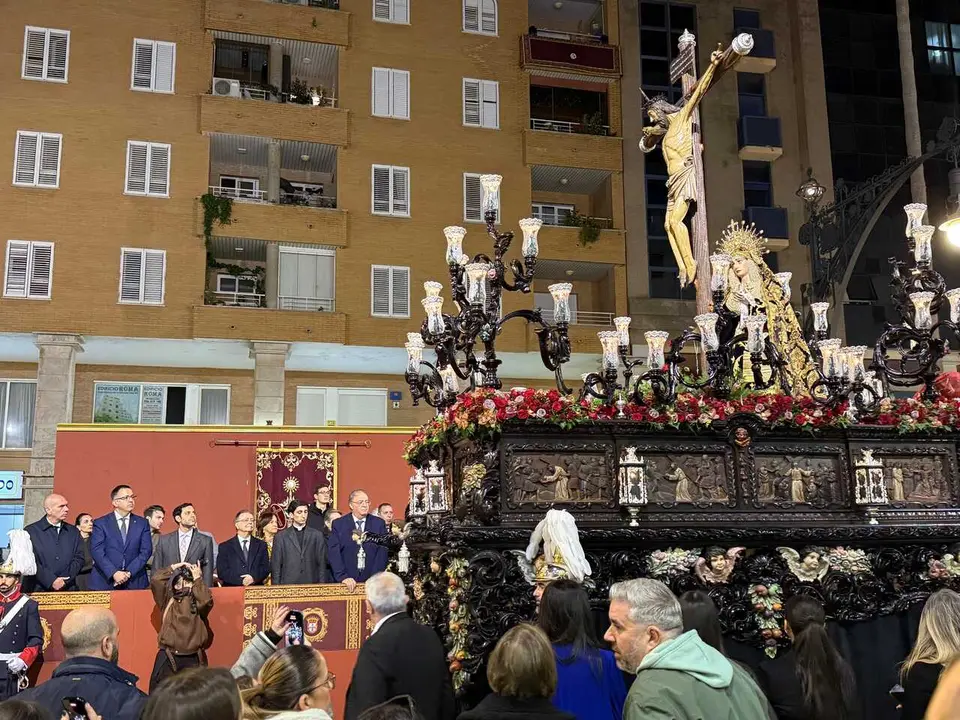 Procesi&oacute;n del Cristo de la Vera Cruz y Nuestra Se&ntilde;ora del Desamparo en la Semana Santa 2026  (5)