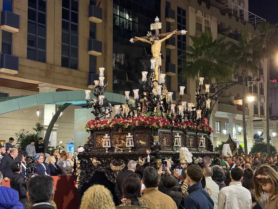 Procesi&oacute;n del Cristo de la Vera Cruz y Nuestra Se&ntilde;ora del Desamparo en la Semana Santa 2026  (15)