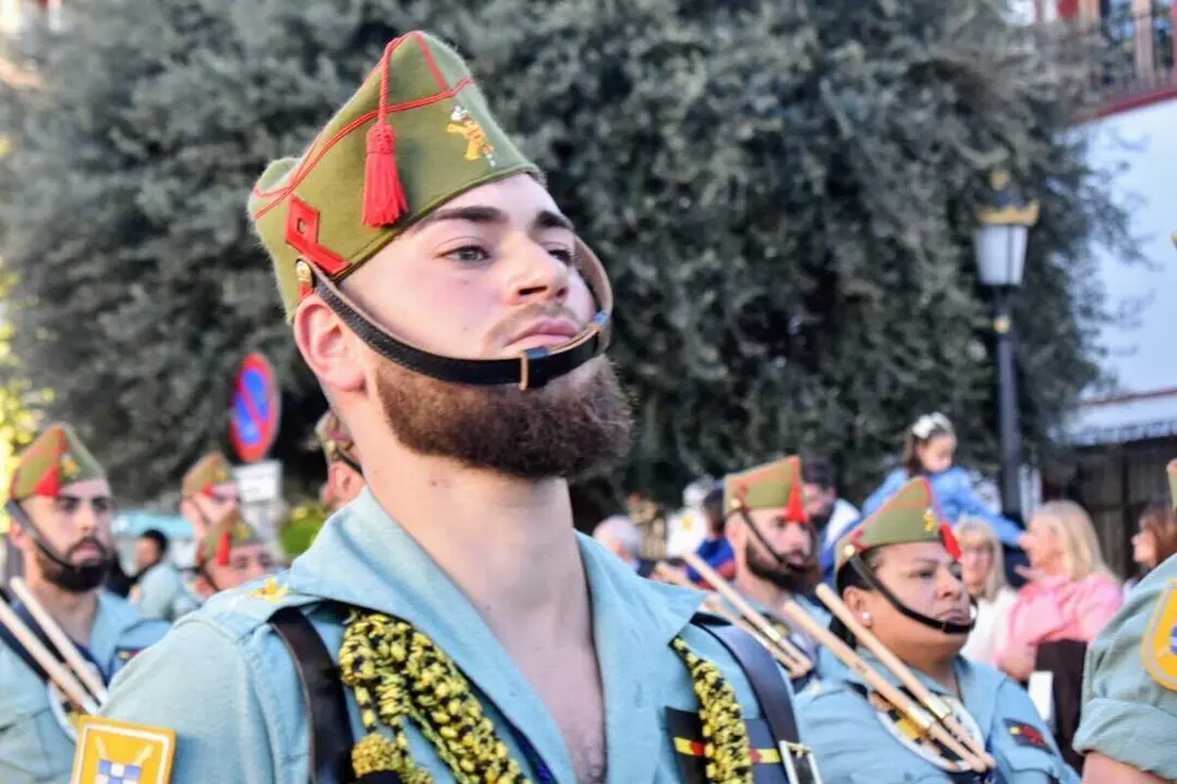 La Legi&oacute;n acompa&ntilde;a el Encuentro entre Nuestro Padre Jes&uacute;s Nazareno y la Sacrat&iacute;sima Virgen de la Esperanza en la Semana Santa 2026 (31)