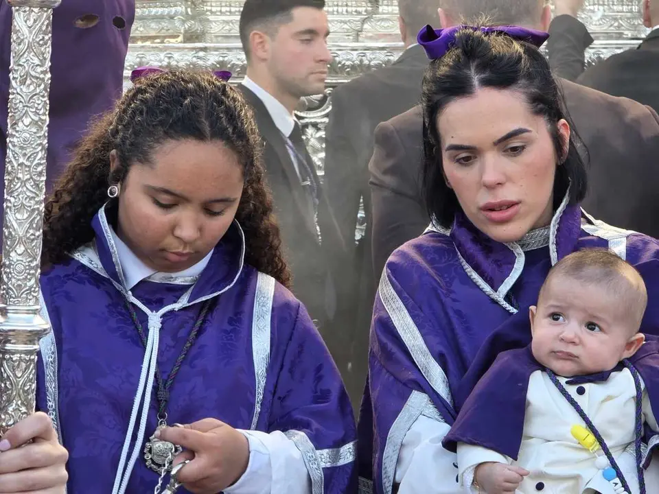 La Legi&oacute;n acompa&ntilde;a el Encuentro entre Nuestro Padre Jes&uacute;s Nazareno y la Sacrat&iacute;sima Virgen de la Esperanza en la Semana Santa 2026 (49)