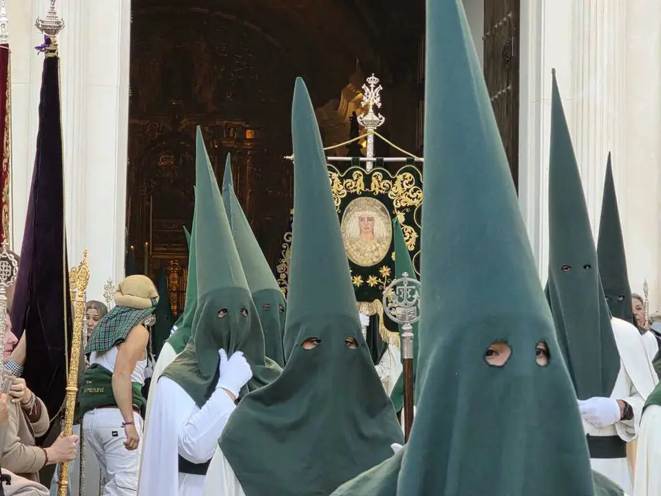 La Legi&oacute;n acompa&ntilde;a el Encuentro entre Nuestro Padre Jes&uacute;s Nazareno y la Sacrat&iacute;sima Virgen de la Esperanza en la Semana Santa 2026 (56)