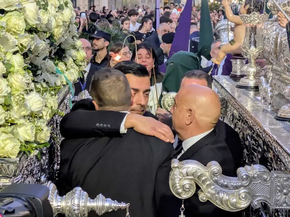 La Legi&oacute;n acompa&ntilde;a el Encuentro entre Nuestro Padre Jes&uacute;s Nazareno y la Sacrat&iacute;sima Virgen de la Esperanza en la Semana Santa 2026 (70)