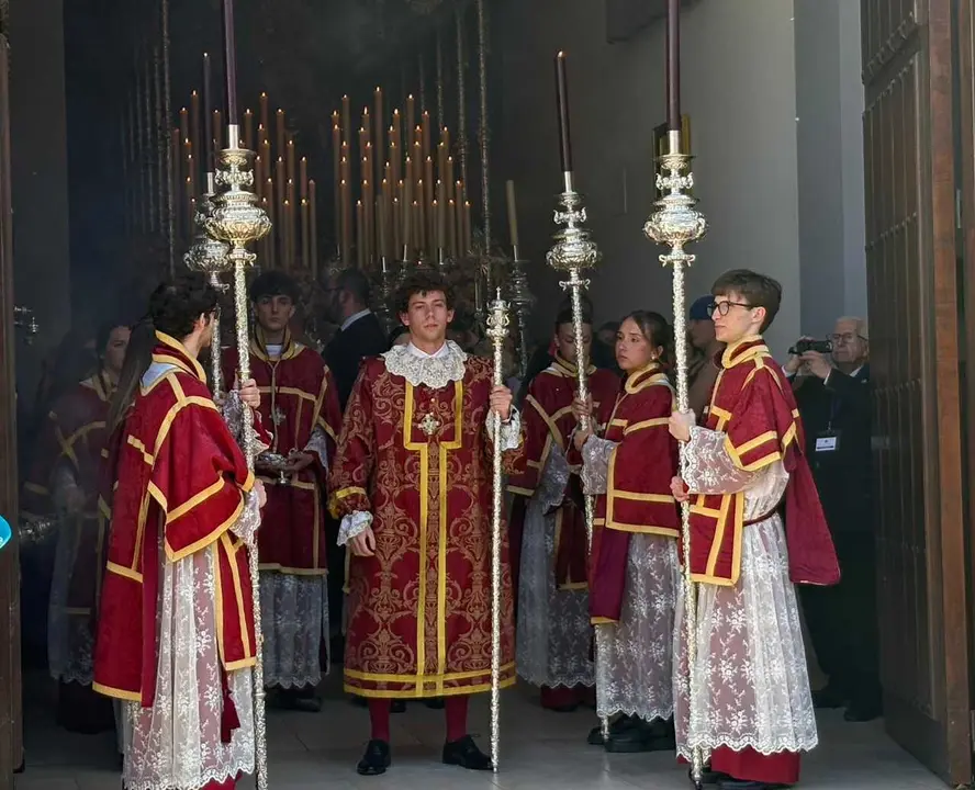 Nuestro Padre Jes&uacute;s Ca&iacute;do y Nuestra Se&ntilde;ora de la Amargura en la Semana Santa 2026 (16)