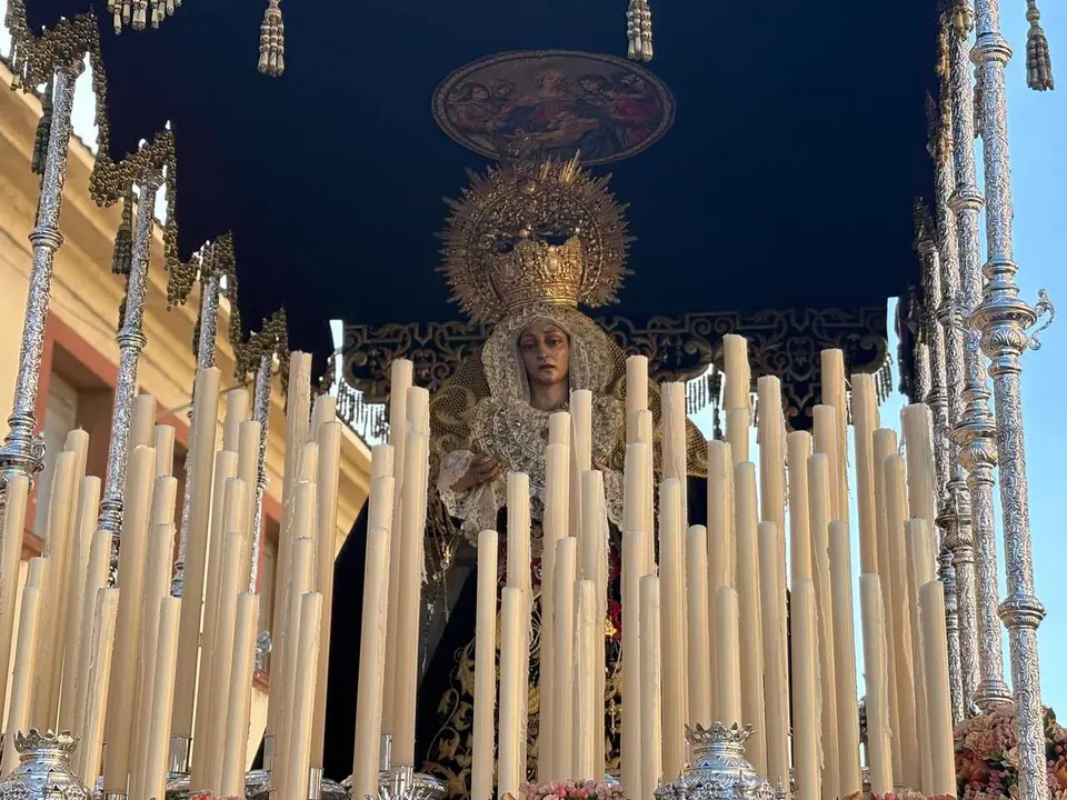 Nuestro Padre Jes&uacute;s Ca&iacute;do y Nuestra Se&ntilde;ora de la Amargura en la Semana Santa 2026 (8)