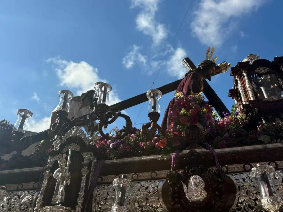 Nuestro Padre Jes&uacute;s Ca&iacute;do y Nuestra Se&ntilde;ora de la Amargura en la Semana Santa 2026 (10)