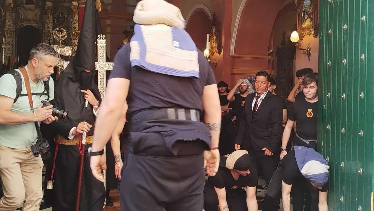 Procesi&oacute;n de los Remedios en la Semana Santa 2026 (13)