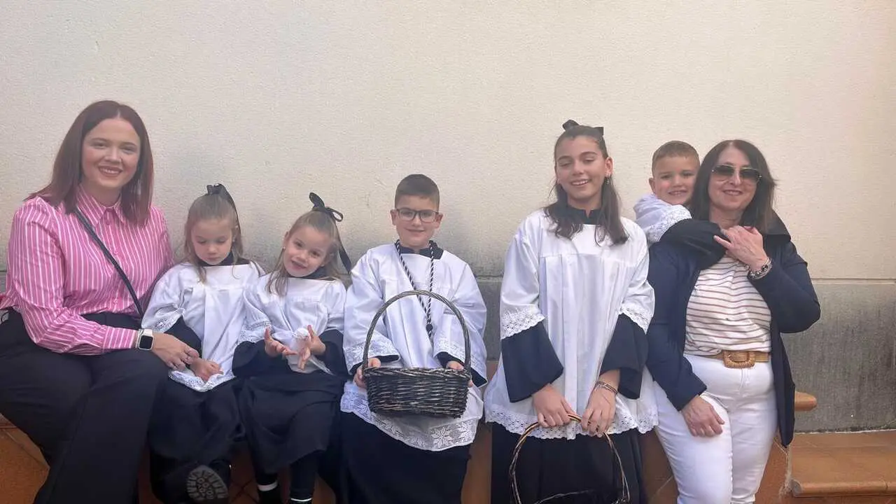 La Cofrad&iacute;a del Valle procesiona en la Semana Santa 2026 (2)