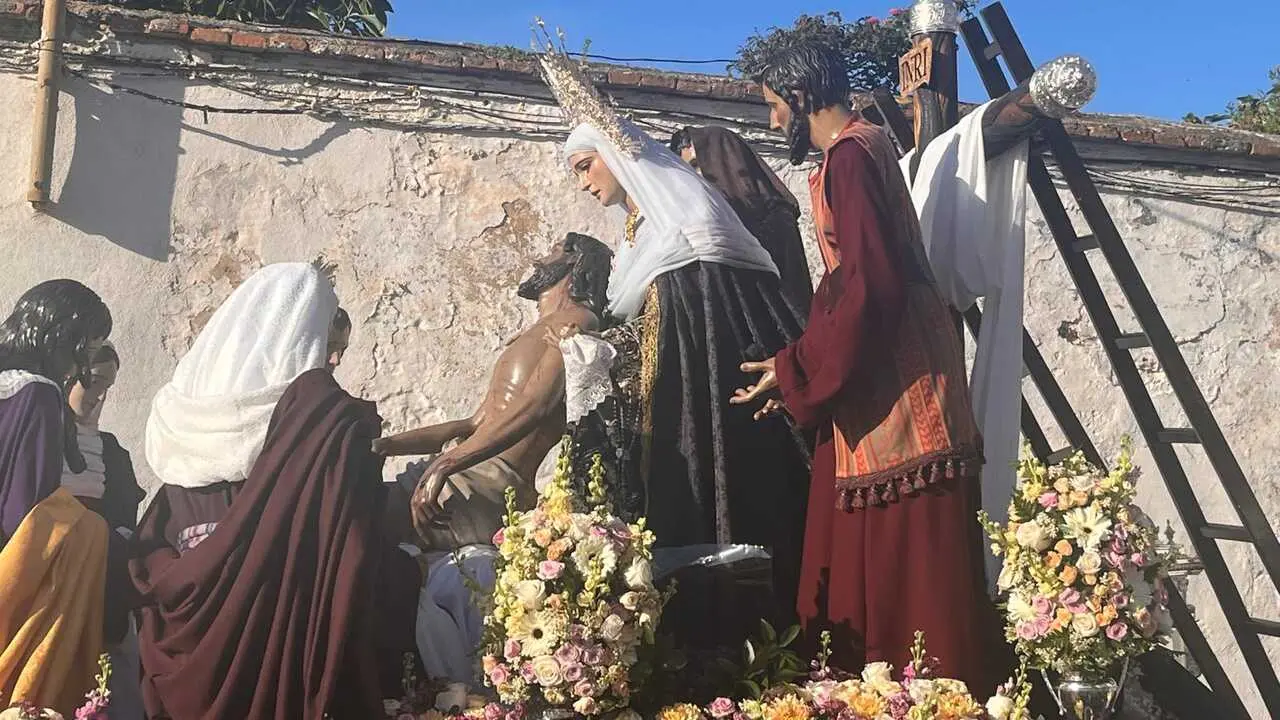 La Cofrad&iacute;a del Valle procesiona en la Semana Santa 2026 (31)