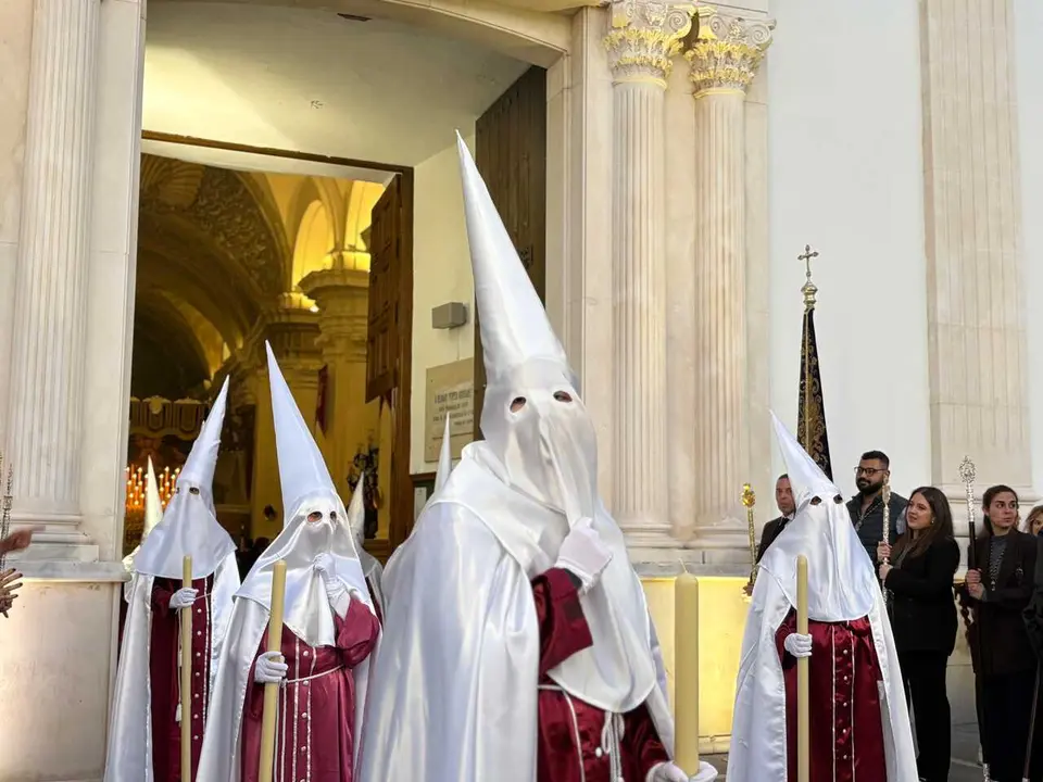 La Expiraci&oacute;n procesiona en la Semana Santa 2026 (24)