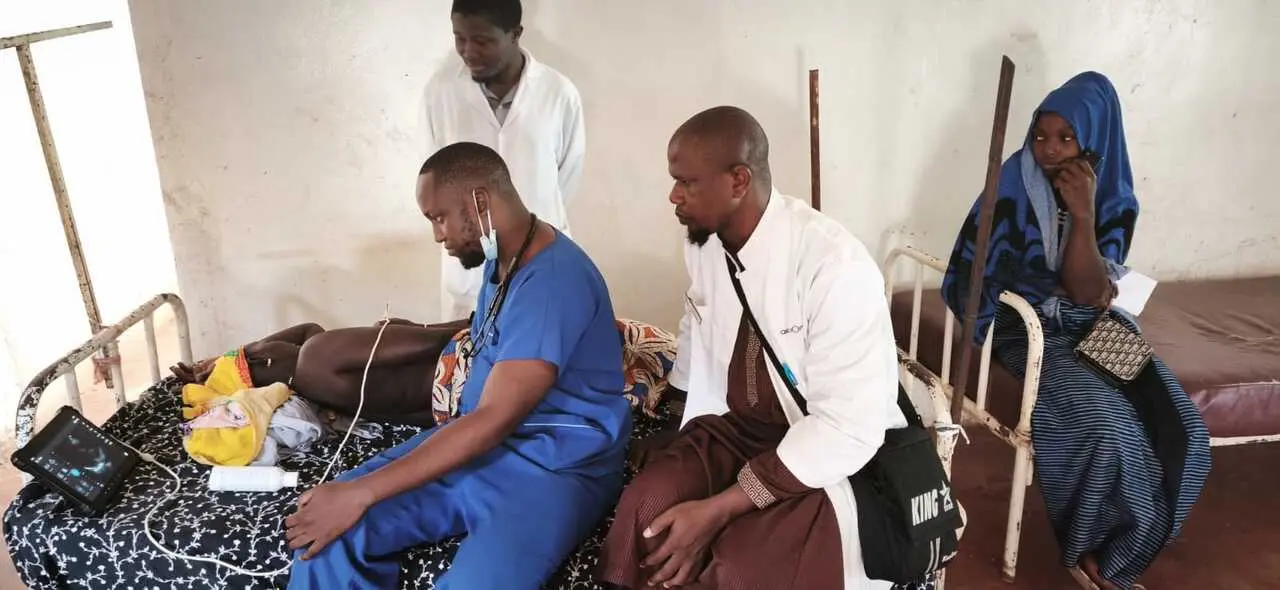 Formaci&oacute;n del Colegio Oficial de M&eacute;dicos de Ceuta en Guinea Bis&aacute;u / COMCE