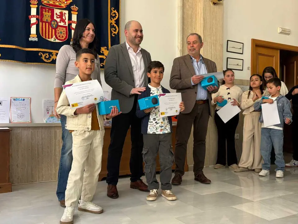 Ganadores del Concurso Escolar Sobre Igualdad de la Delegaci&oacute;n (11)
