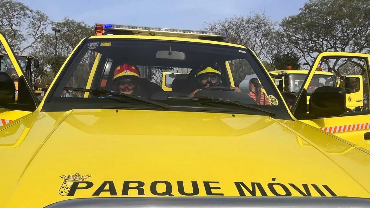 50&ordf; aniversario del Parque Móvil. 24