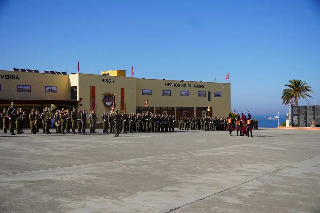 Parada militar por San Fernando en El Jaral.30