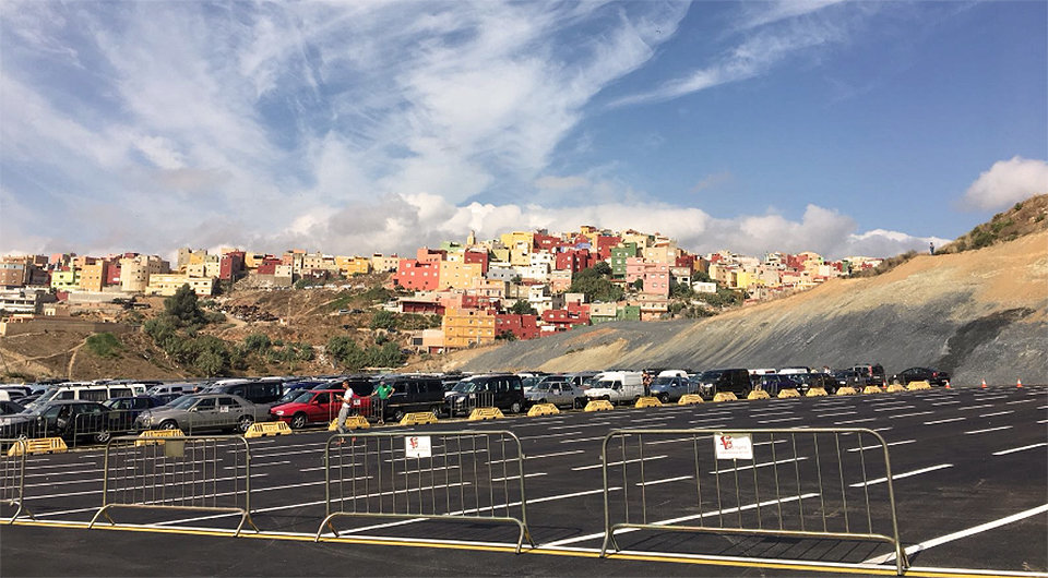 Zona de embolsamiento de vehículos de porteo en Loma Colmenar
