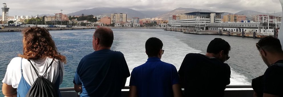 pasajeros barco ferry algeciras puerto
